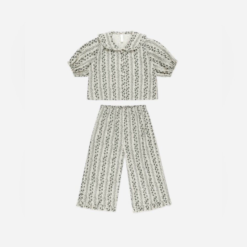 RYLEE + CRU Ruffle Pajamas Green Vines Print 4-5y